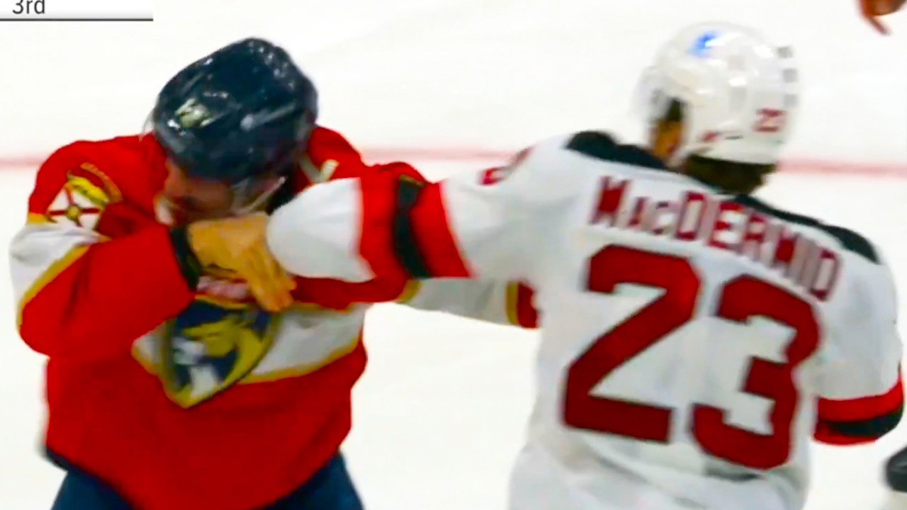 Jonah Gadjovich Kurtis Macdermid Fight | New Jersey Devils vs Florida Panthers 2024 NHL Highlights