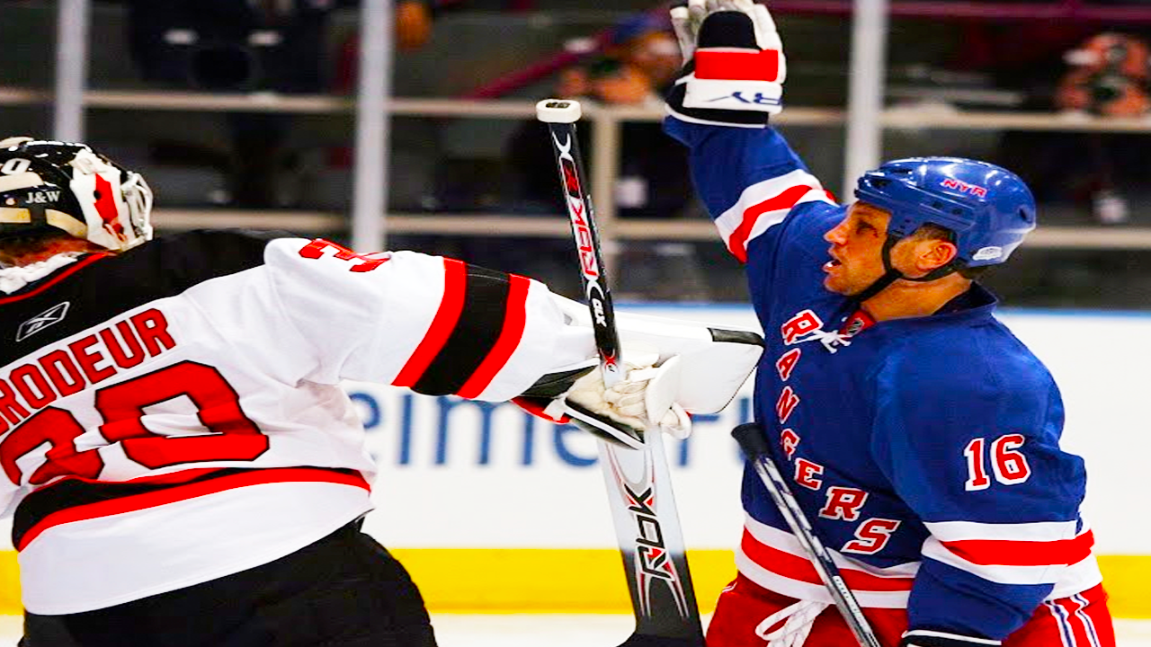 Sean Avery screens Martin Brodeur – The Avery Rule | New York Rangers vs New Jersey Devils 2008 NHL Highlights