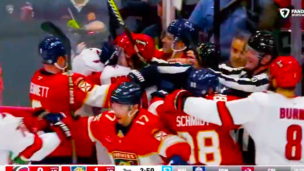 Matthew Tkachuk Eric Robinson Martin Necas Fight Brawl | Panthers vs Hurricanes 2024 NHL Highlights