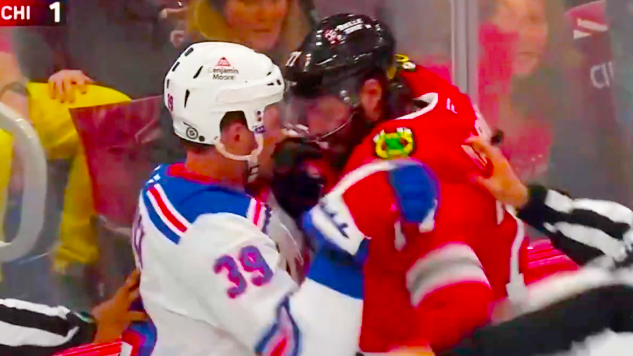 Pat Maroon Sam Carrick Fight | New York Rangers vs Chicago Blackhawks 2025 NHL Highlights