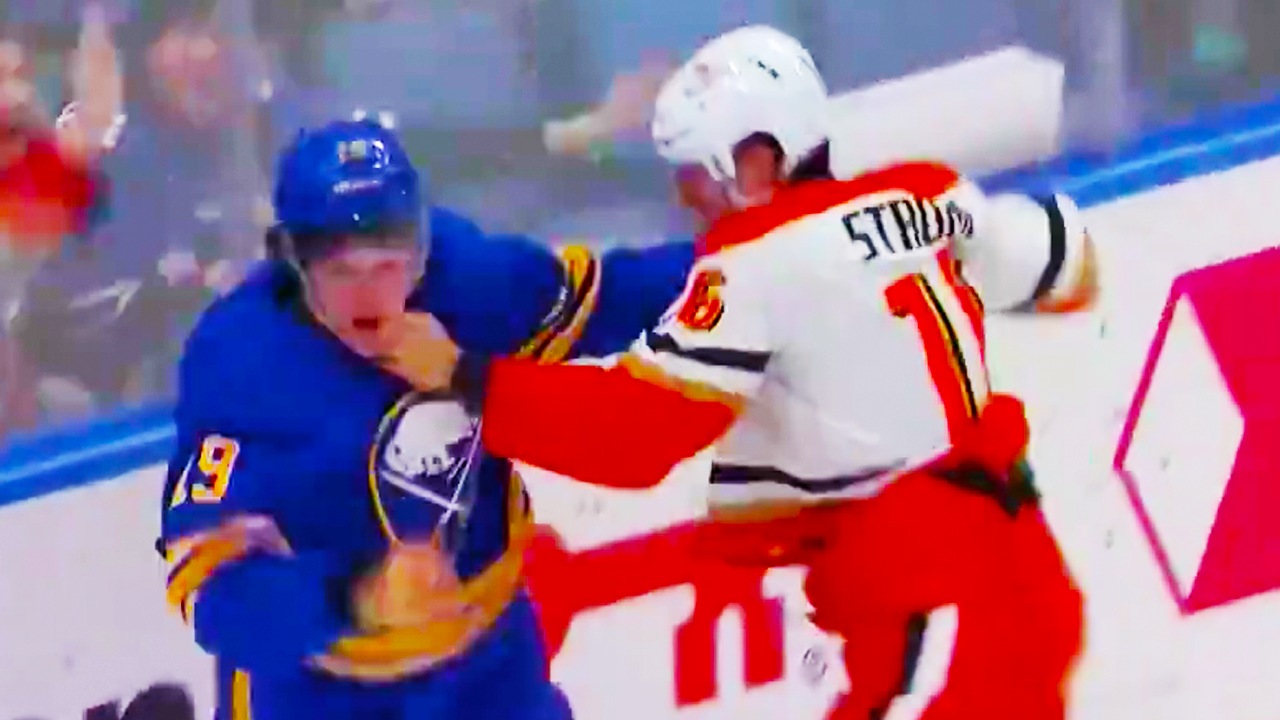Ryan Strome Peyton Krebs Fight | Anaheim Ducks vs Buffalo Sabres 2025 NHL Highlights
