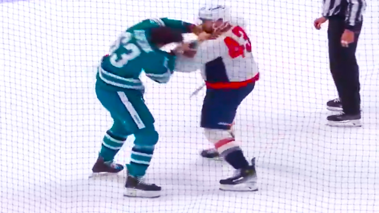 Tom Wilson Zack Ostapchuk Fight | San Jose Sharks vs Washington Capitals 2025 NHL Highlights
