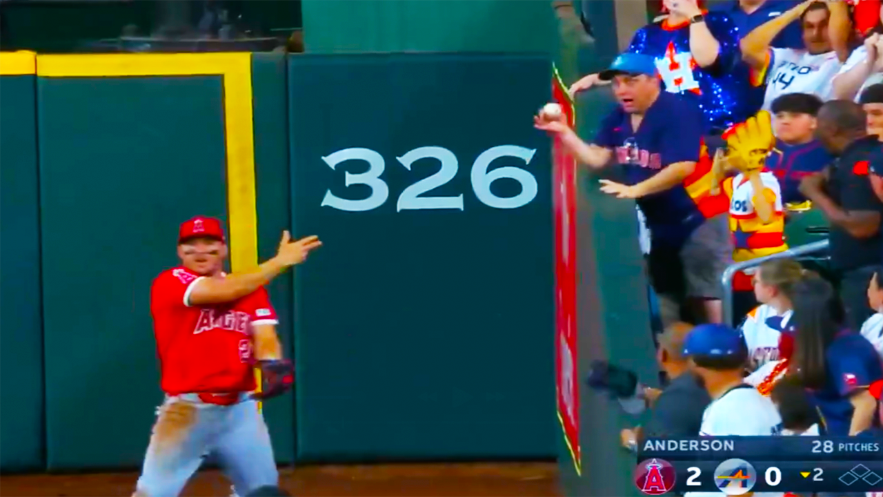 Mike Trout Fan Interference Astros Fan Steals Ball from Glove | LA Angels vs Houston Astros 2025 MLB Highlights