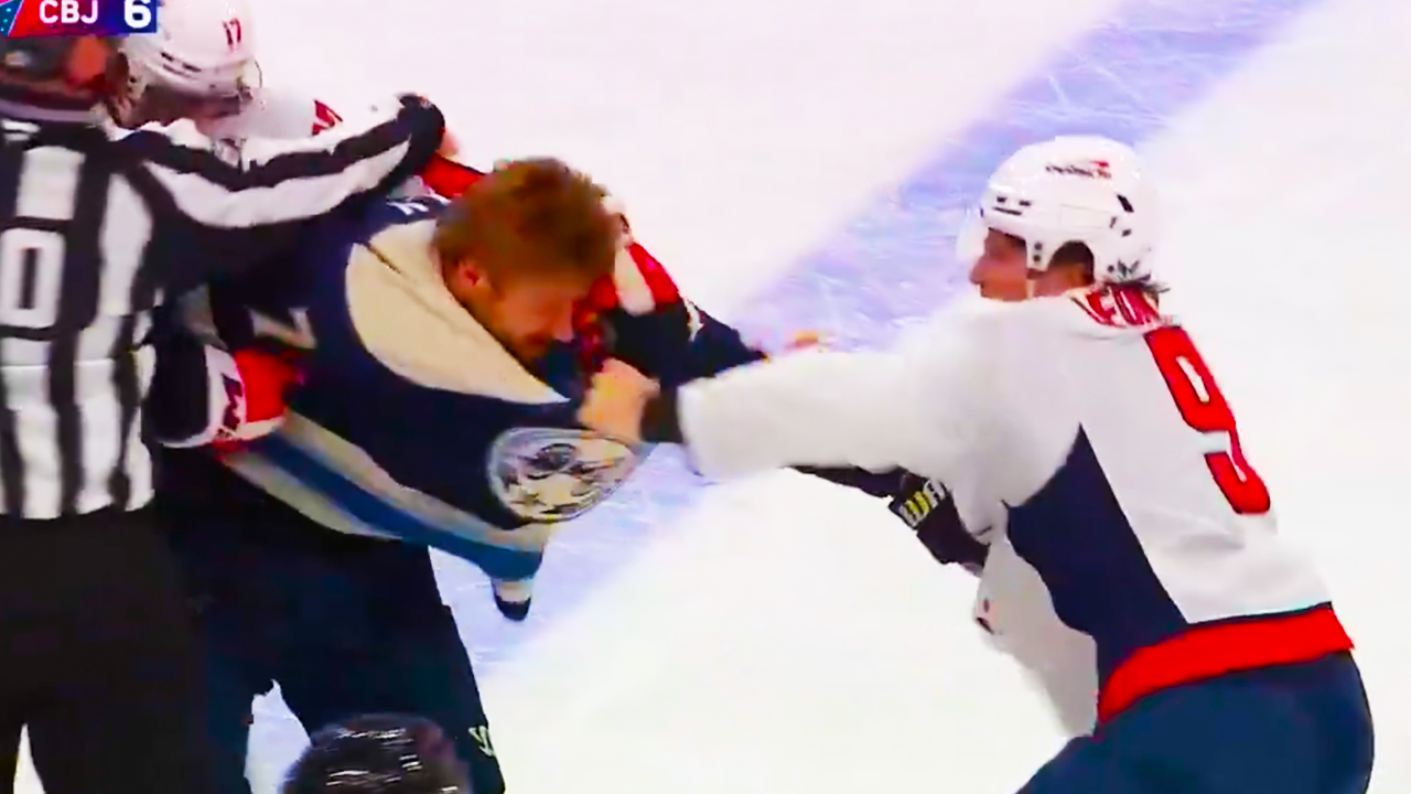 Sean Kuraly Ryan Leonard Fight | Washington Capitals vs Columbus Blue Jackets 2025 NHL Highlights