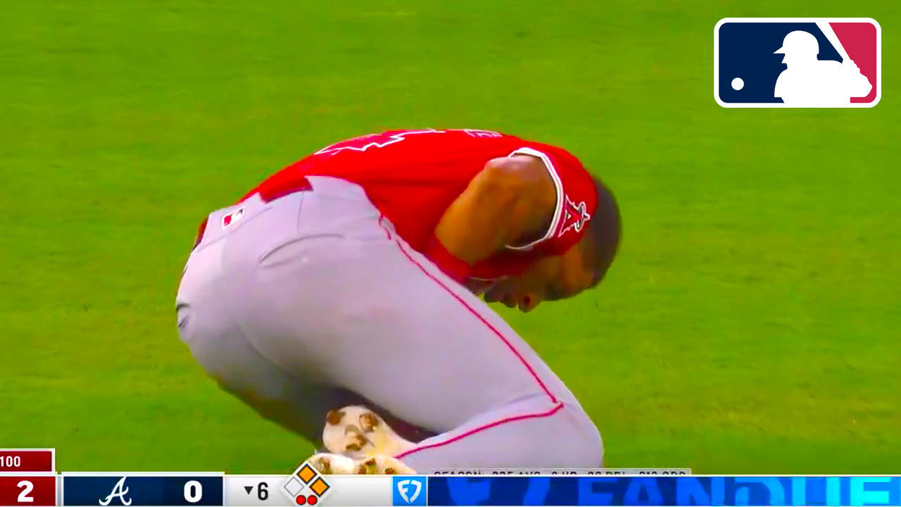 Christian Moore Thumb Injury | LA Angels vs Atlanta Braves 2025 MLB Highlights