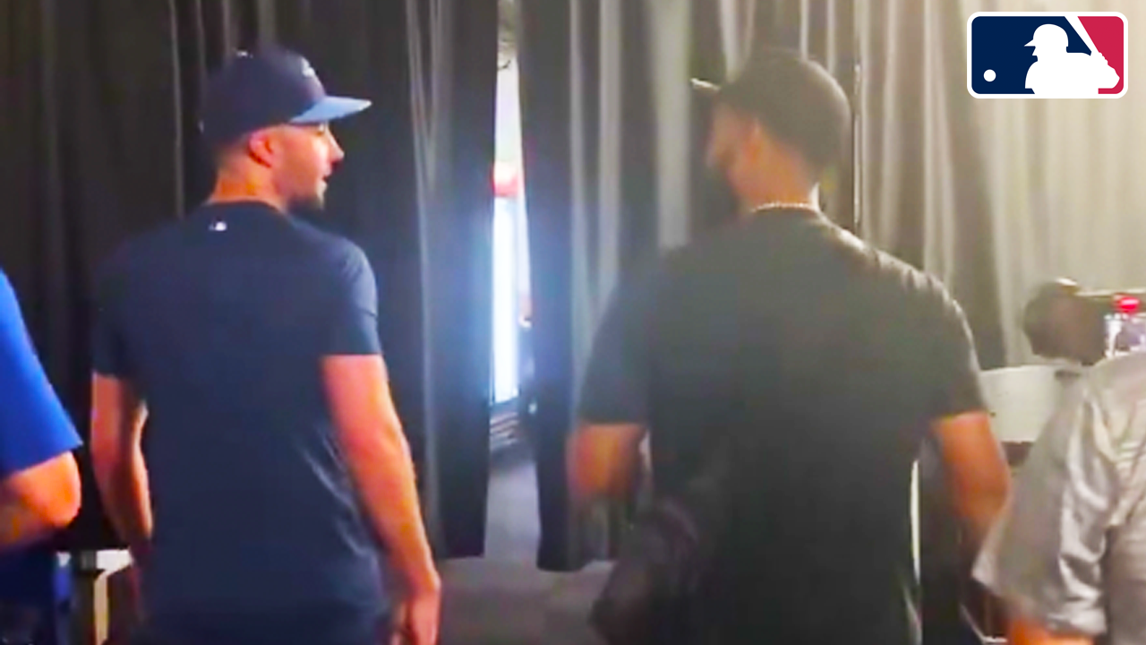 Seranthony Dominguez walks from the Orioles clubhouse to the Blue Jays clubhouse after being traded in between games of a doubleheader | Blue Jays vs Orioles 2025 MLB Highlights