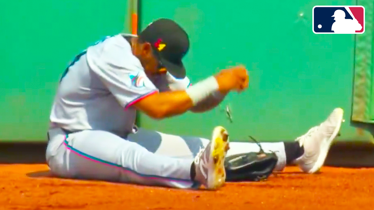 Dane Myers nearly had one of the best catches of the year… and then everything went wrong | Red Sox vs Marlins 2025 MLB Highlights