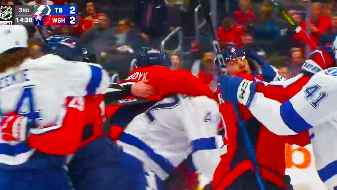 Trevor van Riemsdyk Conor Geekie Fight Third Period Scrum | Capitals vs Tampa Bay Lightning 2025 NHL Highlights