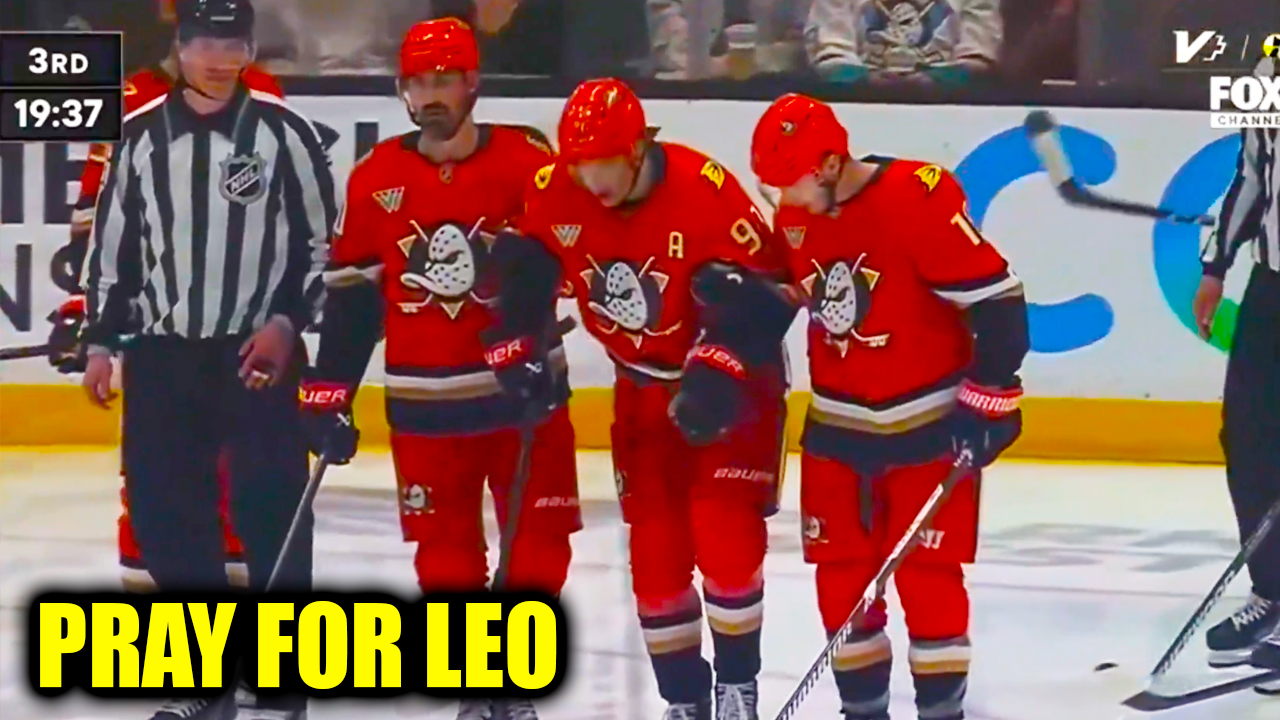 Leo Carlsson Injury Leaves Game | Anaheim Ducks vs Toronto Maple Leafs 2026 Highlights