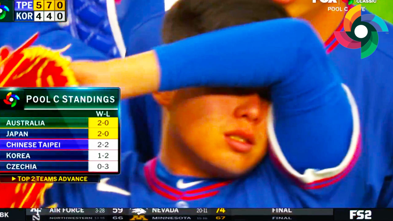 The Chinese Taipai Taiwan players were in tears crying after defeating Korea to avoid elimination | 2026 World Baseball Classic Highlights